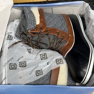 Dream Pairs Black and Gray Footwear NEW